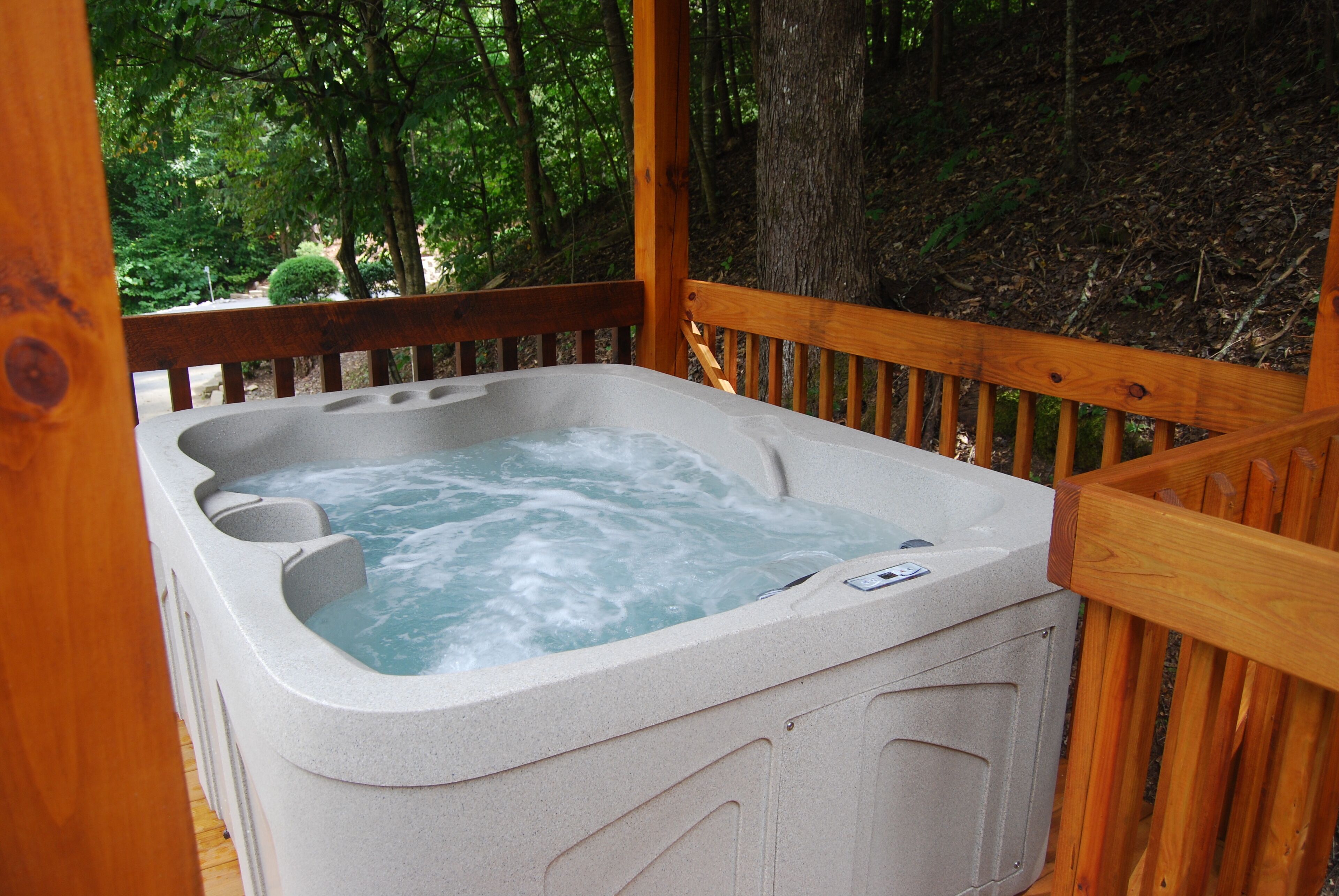 Bain à remous extérieur