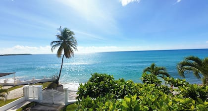 BEACHFRONT Gated "Beach Bliss" House, directement sur la plage
