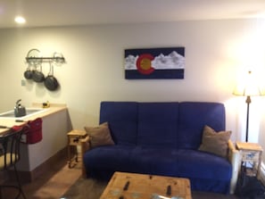 Interior - Breathtaking Views In Serene Setting, Close To It All (Dillon)