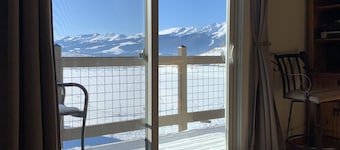 Breathtaking Views In Serene Setting, Close To It All