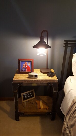 3 bedrooms, in-room safe, desk, iron/ironing board