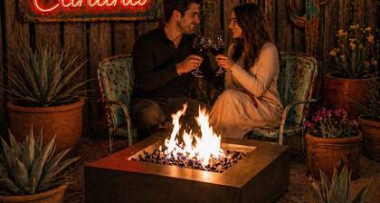 UUSI LUXURY KAUPPAEN UUDELLEENRATTAISSA / CANTINA / FIREPIT / Ryhmien suosikki