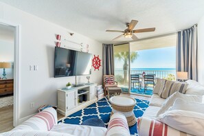 Smart TV, books, stereo