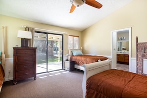 4 bedrooms, desk, iron/ironing board, travel crib