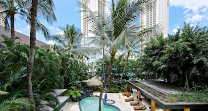 Super Amazing Last minute Deal for King Bed w/Kitchenette