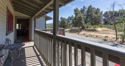 The Loft At Julian Station - Food, Tasting Rooms And Country Walks In One Place!