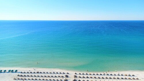 Fully Remodeled Beach Condo, Right On The White Sands, Unobstructed Ocean Views