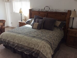 3 habitaciones, tabla de planchar con plancha y wifi gratis 