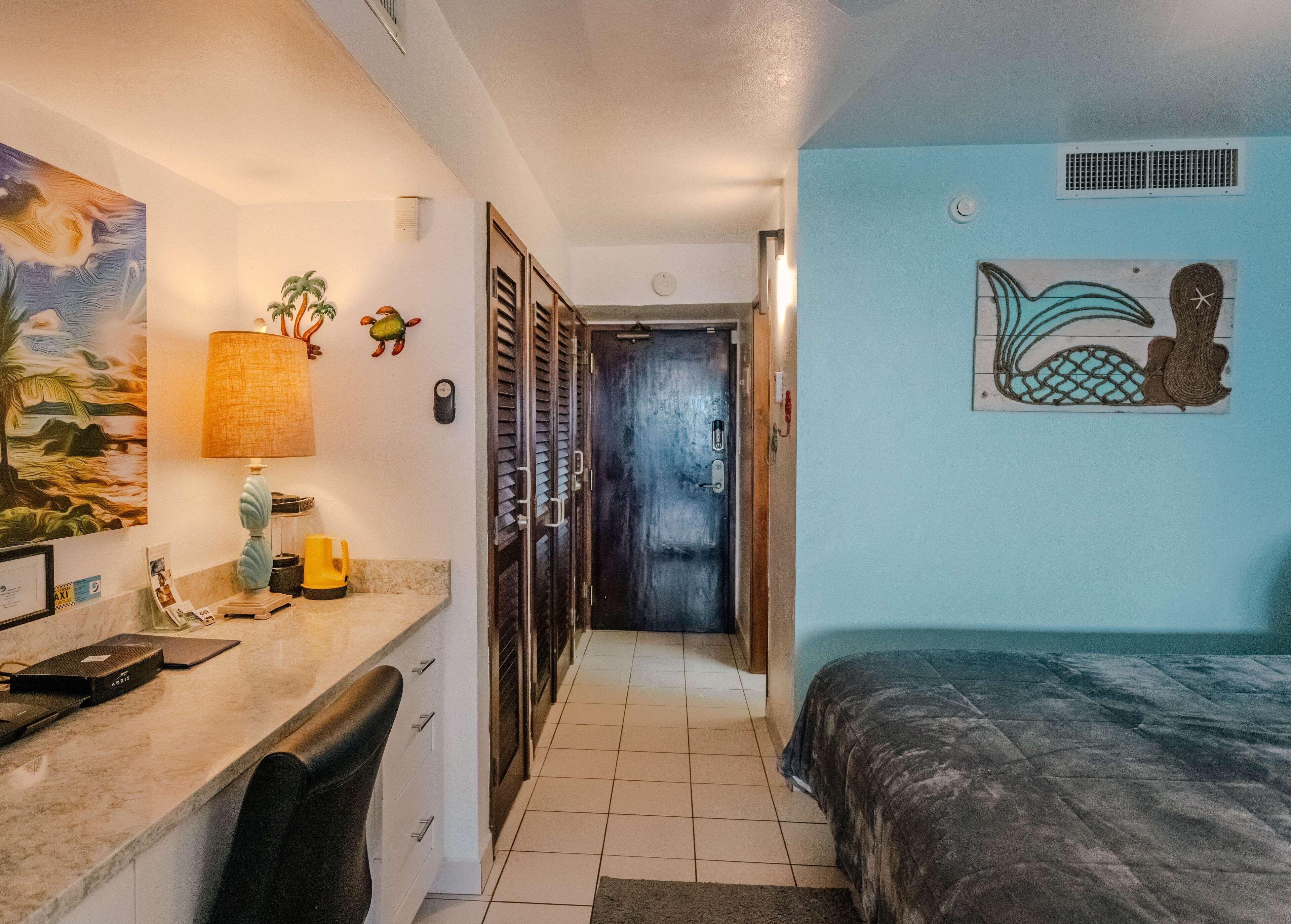 1 bedroom, in-room safe, desk, iron/ironing board