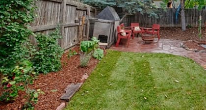 Family-Friendly 3 BR House - Short Walk to Downtown Louisville, Trails & Park