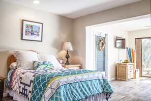 4 室のベッドルーム、アイロン / アイロン台、WiFi (無料)、ベッドシーツ