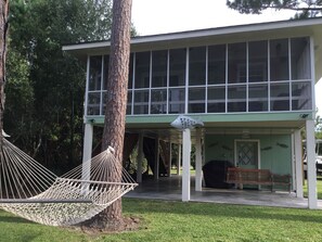 Exterior - Relaxing Waterfront Getaway with Fenced in Pet Friendly Property (Bay St Louis)