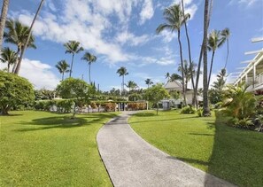 Property grounds - ALOHA Authentic Hawaii Condo C-7 (Kapaa)