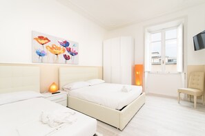 4 chambres, fer et planche à repasser, Wi-Fi gratuit, draps fournis