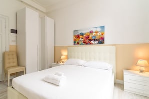4 Schlafzimmer, Bügeleisen/Bügelbrett, kostenloses WLAN, Bettwäsche