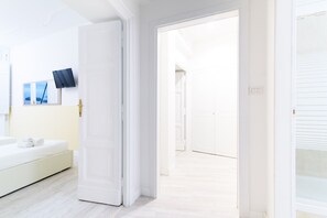 4 Schlafzimmer, Bügeleisen/Bügelbrett, kostenloses WLAN, Bettwäsche