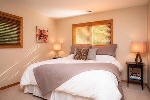 2 Schlafzimmer, Bügeleisen/Bügelbrett, Reisekinderbett, kostenloses WLAN