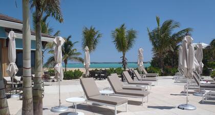 PROPRIĂTĂ OCEANFRONT AVEC BATEAU INCLUS! DATES LIMITĂES RESTANTES!