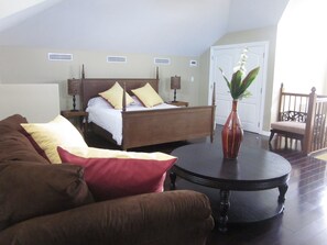 3 chambres, fer et planche à repasser, Wi-Fi gratuit, draps fournis