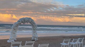 Am Strand, Liegestühle