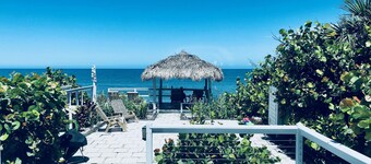 Secluded Tiki Beach House - Beach fun, surf, meditate, fish, play or just relax