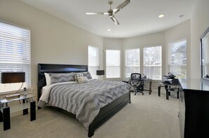 4 間睡房、書桌、熨斗/熨衫板、免費 Wi-Fi