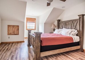 4 Schlafzimmer, Bügeleisen/Bügelbrett, Internetzugang, Bettwäsche