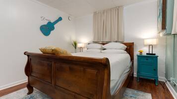 1 soverom, strykejern/-brett, wi-fi (inkludert) og sengetøy