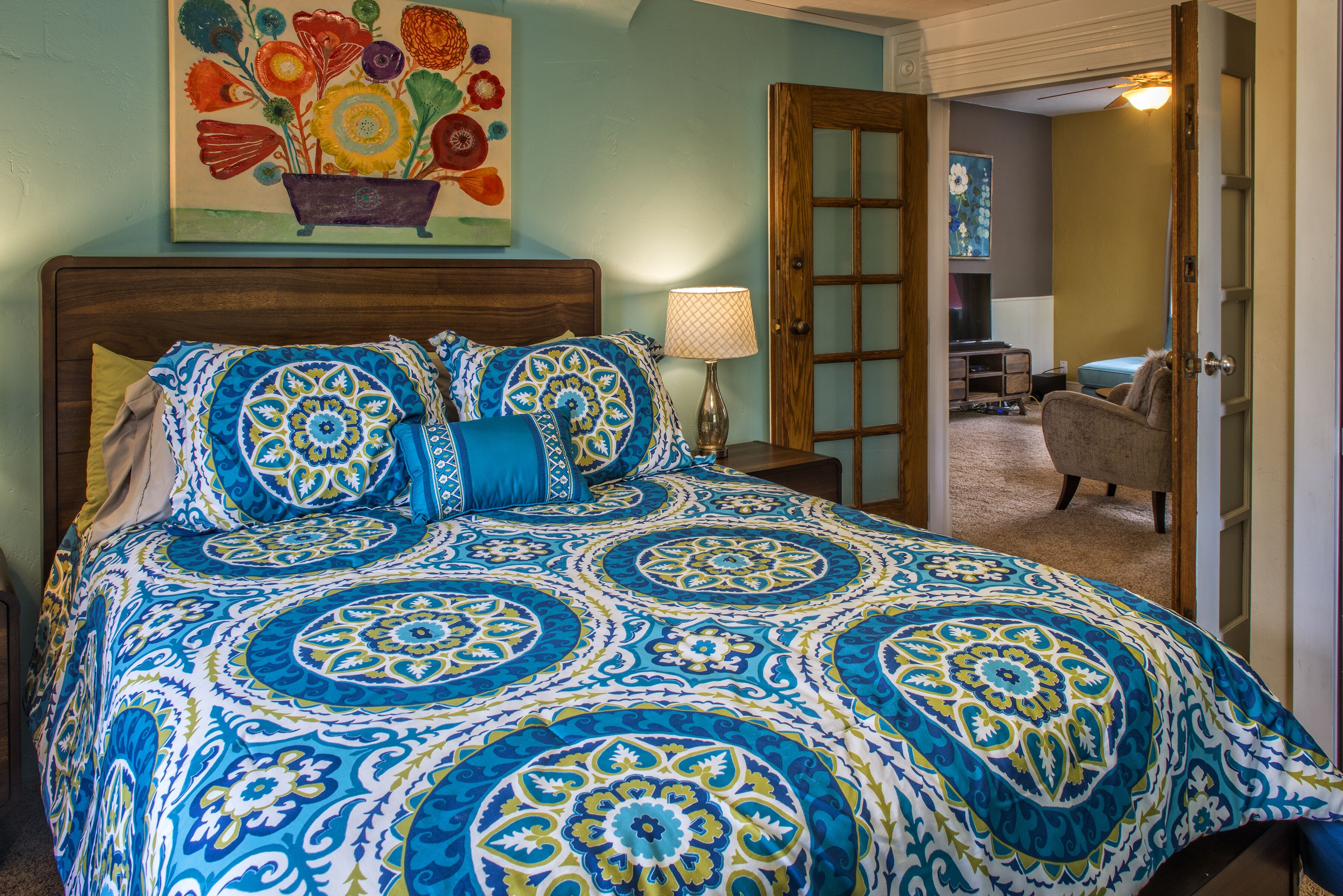 2 makuuhuonetta, silitysrauta/-lauta, Wi-Fi, vuodevaatteet