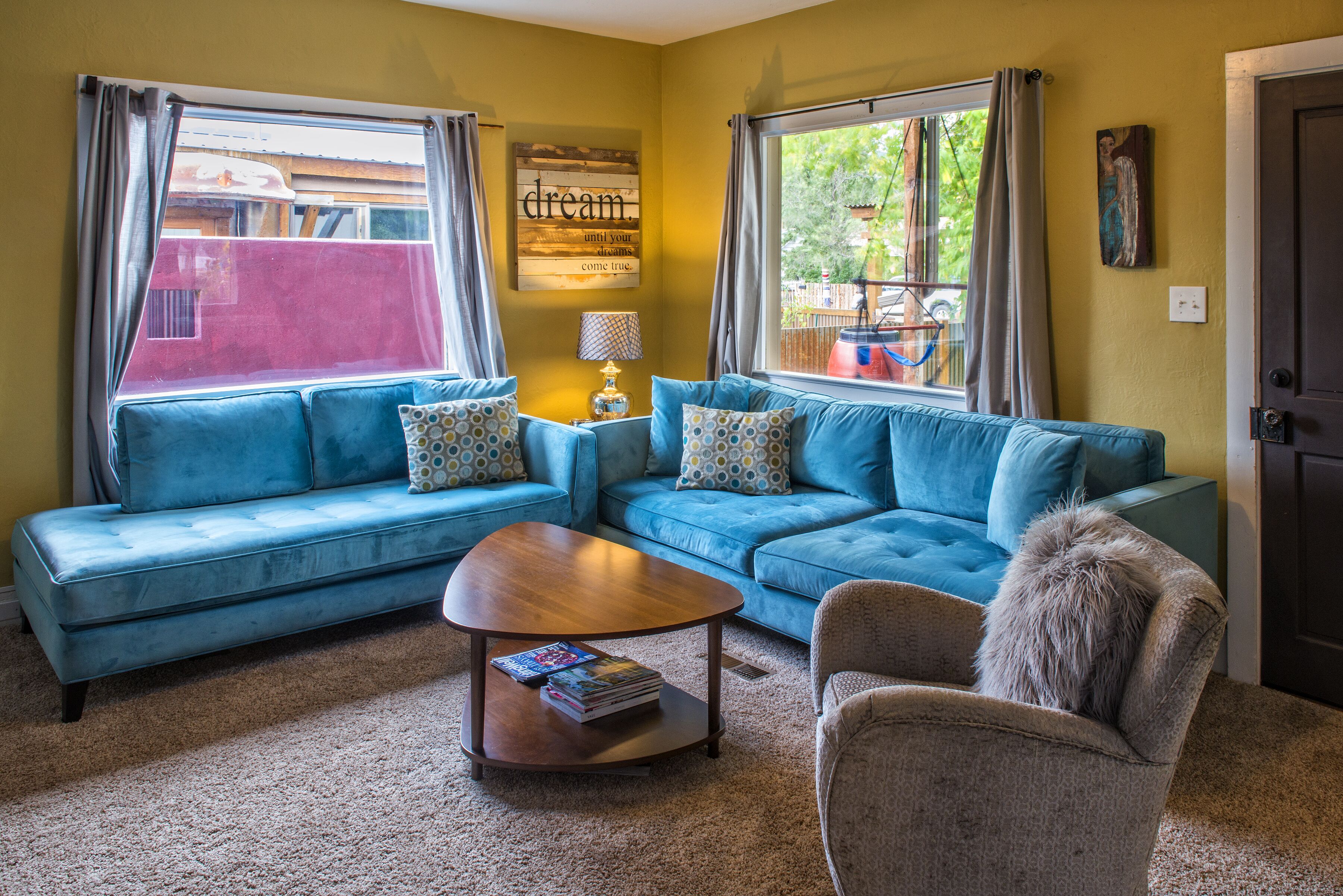 Televisio, DVD-soitin, stereot