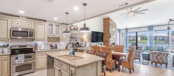 Lake Conroe WATERFRONT Updated 3BR Condo with Pools, Paddle Boards & Views