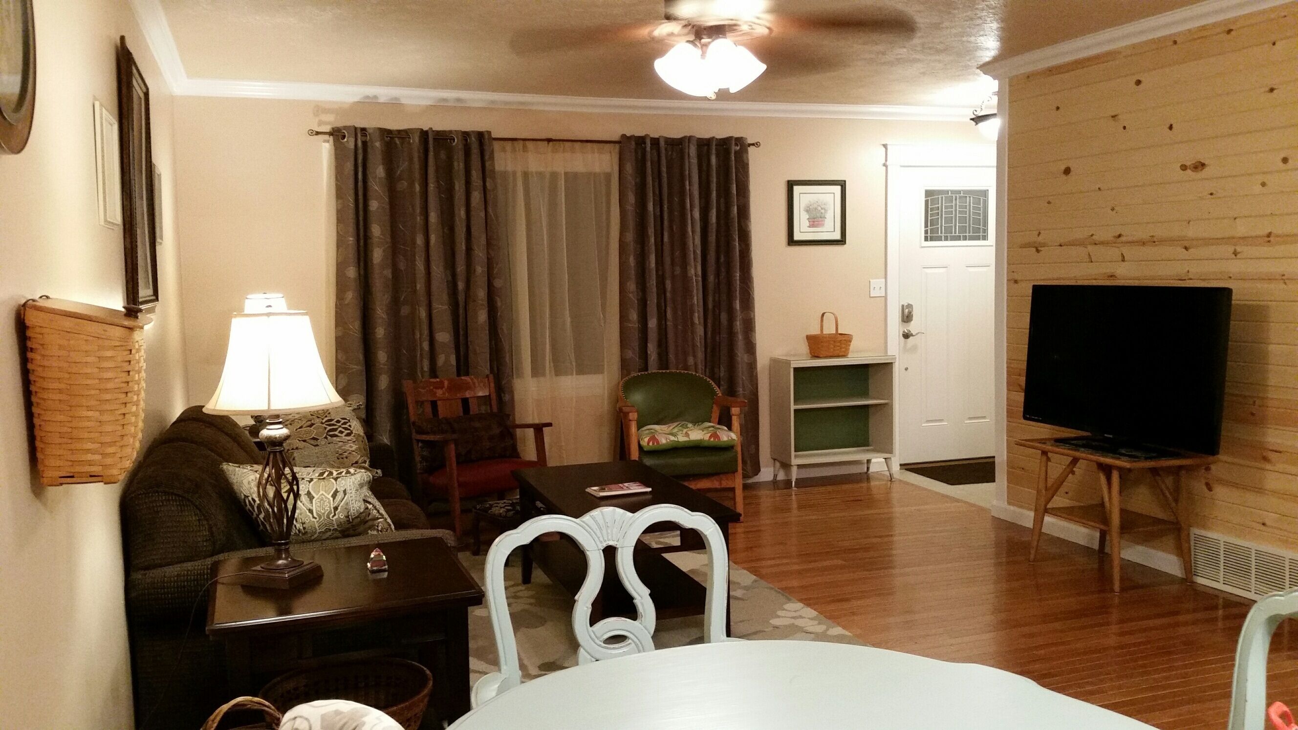 Smart TV, DVD player