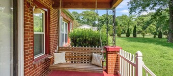 Friendly Family Oasis Airport 5 mins, DT 10 mins