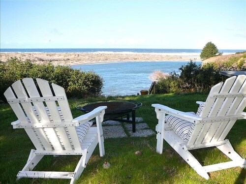 Spectacular Oceanfront with Ocean, River And Sand Dune Views! 