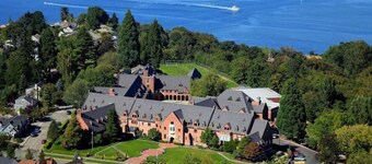 Sea View Best Area No Stairs Jacuzzi Bath WD Balco