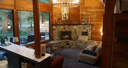 Snowline Community, nächstgelegene Unterkunft zu Mt. Bäcker