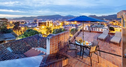 Ático de Lujo, Centro Histórico, Vistas panorámicas, -- Respaldo eléctrico --