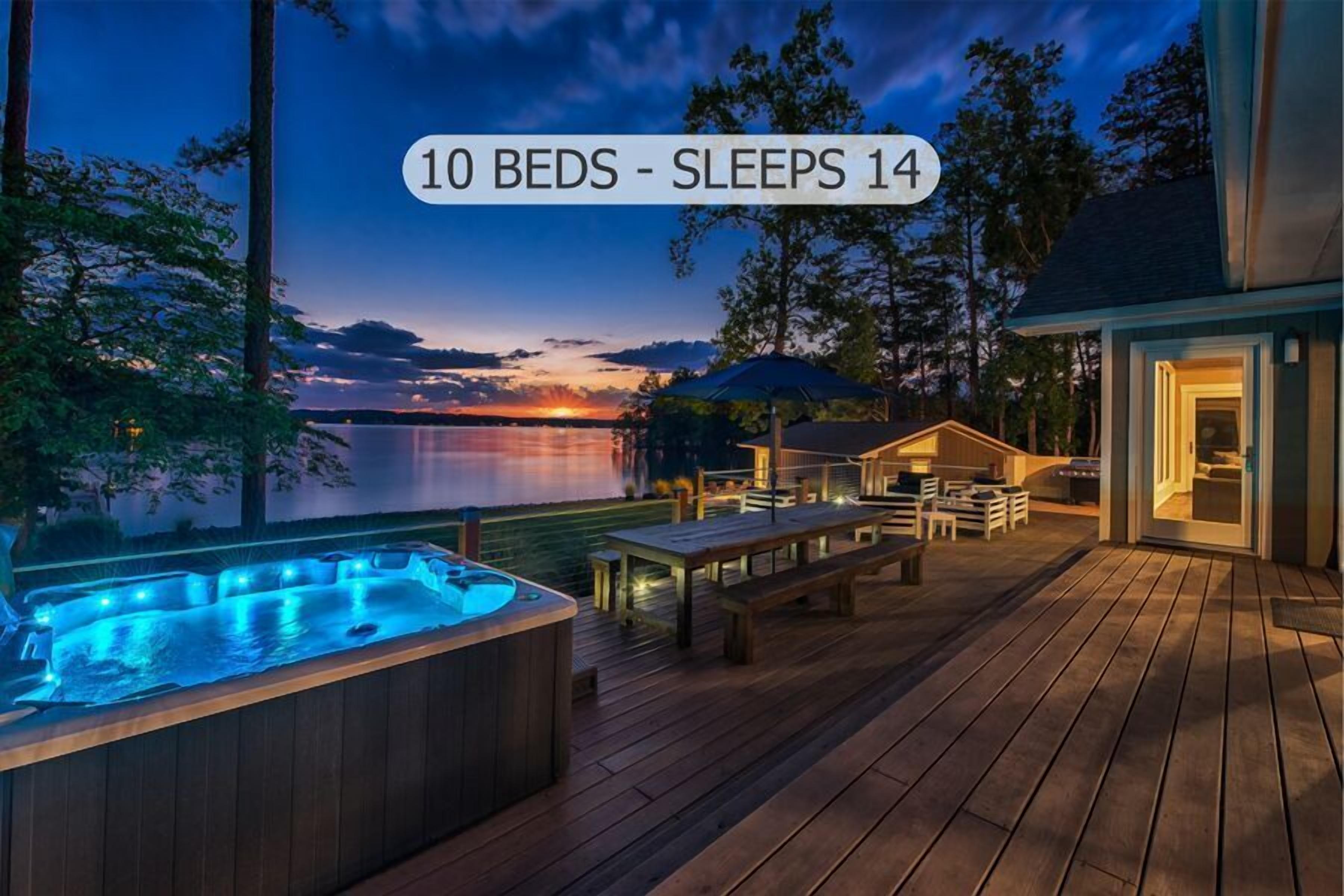 Lake Norman Hideaway - Separate Guest House, Hot Tub & Optional Boat Rental