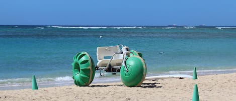 Sun-loungers, beach towels