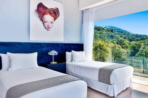 3 quartos, ferros/tábuas de passar roupa, Wi-Fi, roupa de cama