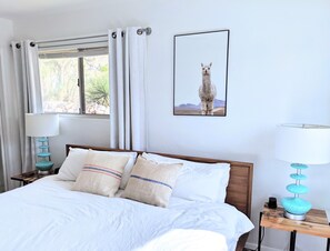 2 bedrooms, desk, iron/ironing board, travel crib