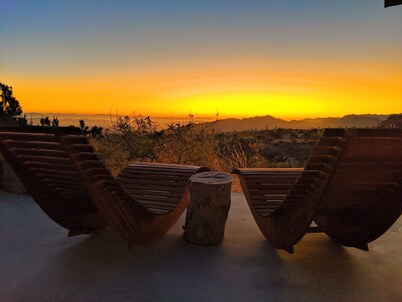 Stunning Views: Rockwood Hill House