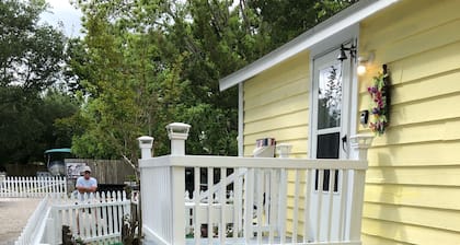 Anchors Aweigh -Pet Friendly Cottage In Historic Seaside Beaufort, NC