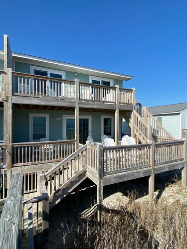 Fantastic Oceanfront 4bd/2ba. 3 nt min Spring/Fall, up to 15% off for 7 days!