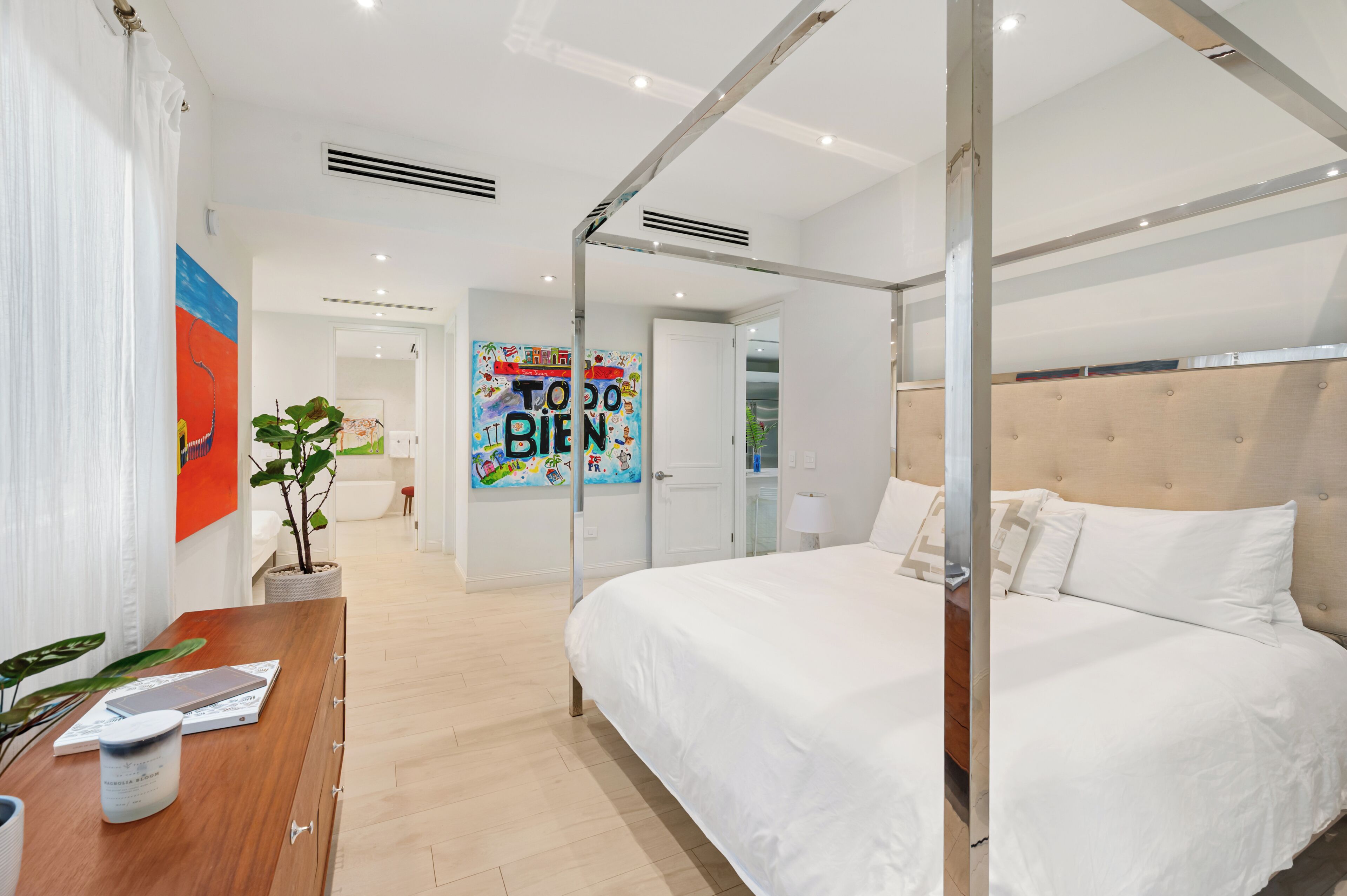 3 bedrooms, iron/ironing board, travel crib, free WiFi