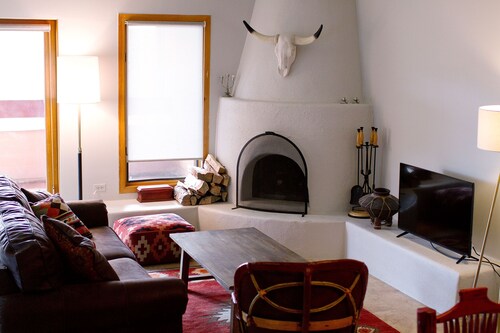 Charming Santa Fe Condo 