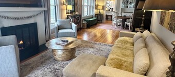 Quaint downtown 1920's bungalow in the Historic Old North End neighborhood