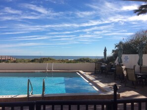 Ulkouima-allas, lämmitetty uima-allas