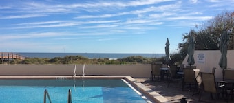 Ocean Front 1 Bedroom Condo With Heated Pool just outside the balcony 