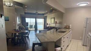 Interior - Emerald Bay Condos Lake Ozark MO (Lake Ozark)